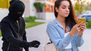 Are Smartphones Stealing Our Children’s Attention? How Big Tech Plays a Role
