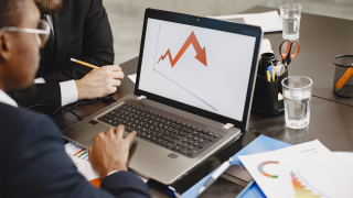 The Ultimate Guide to WordPress: How to Build a High-Traffic Website That Converts Like Crazy