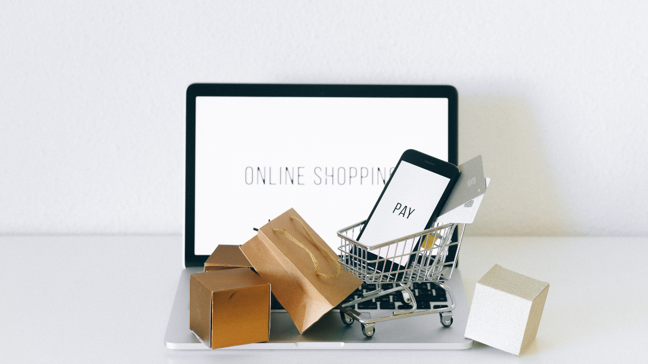 5 Trends That Will Shape E-Commerce in 2022 and Beyond