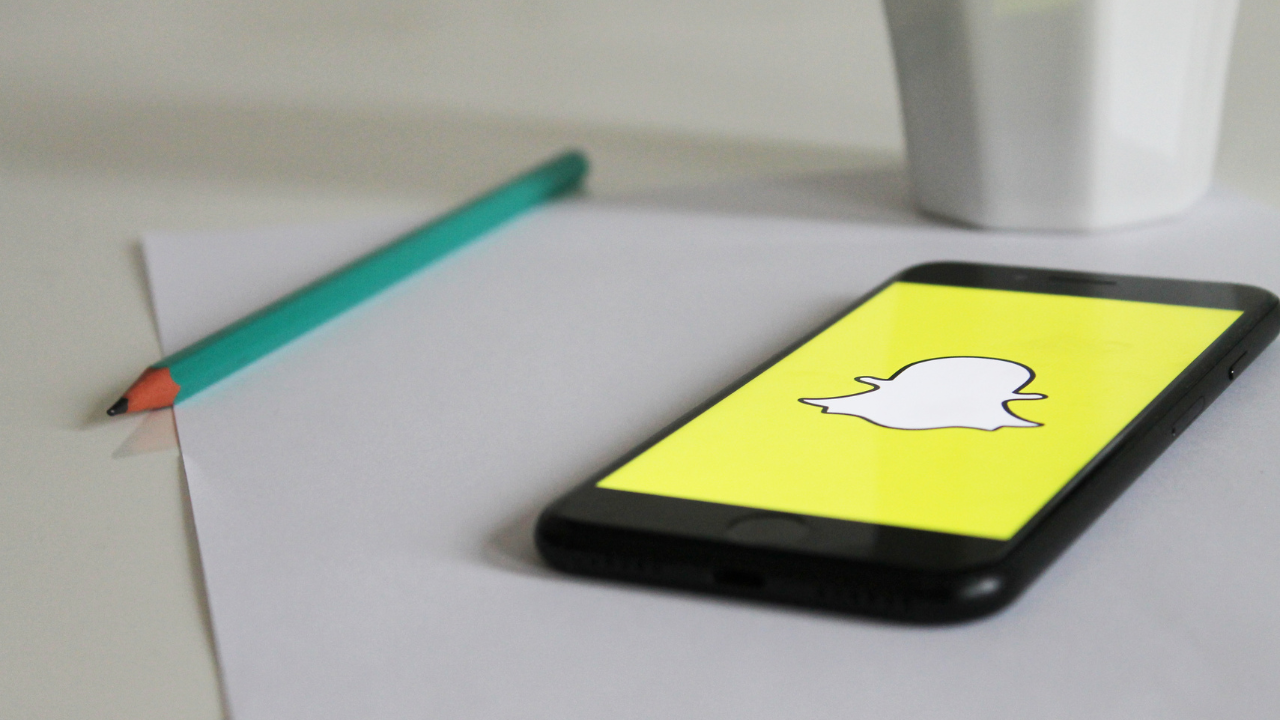 How long does the hourglass last on Snapchat